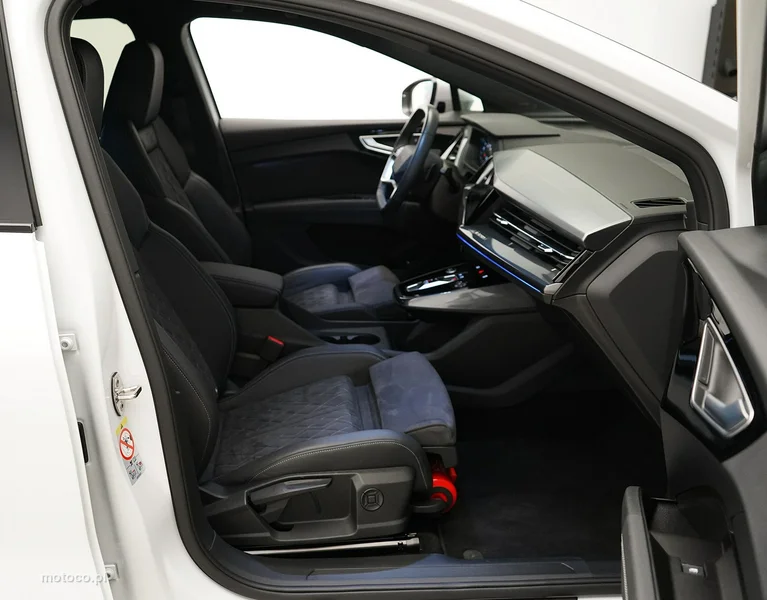 Audi Q4 Sportback 17