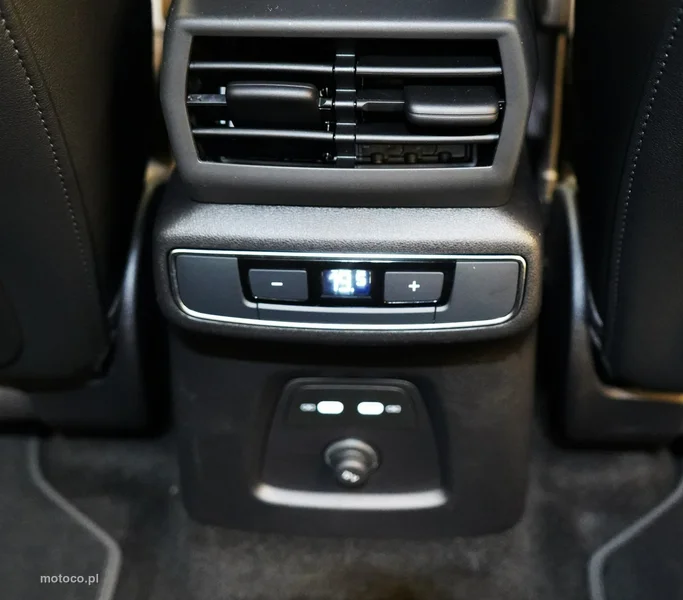Audi Q4 Sportback 22