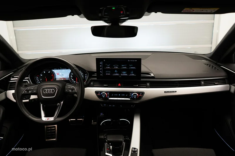 Audi A4 B9 14
