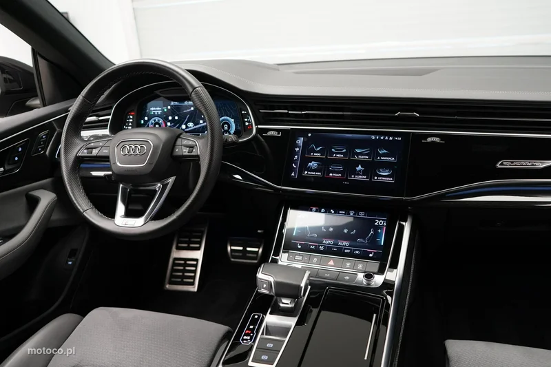 Audi Q8 4M 11