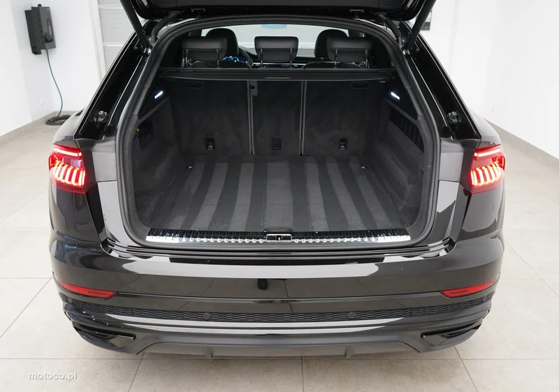 Audi Q8 4M 19