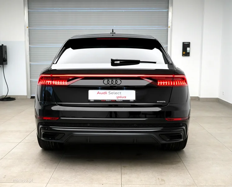 Audi Q8 4M 5