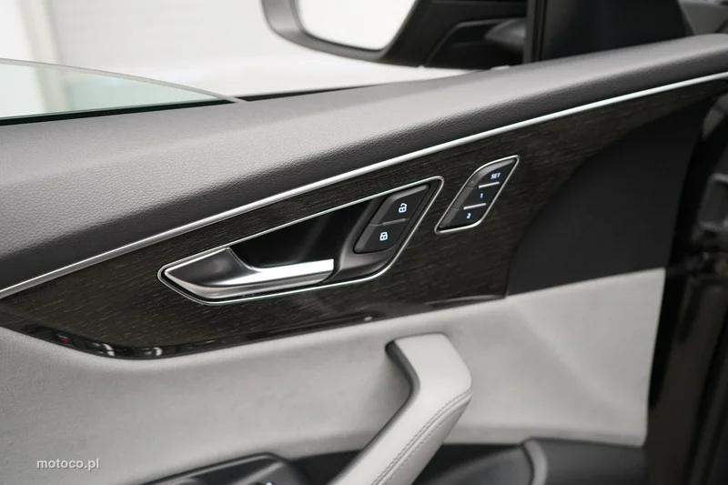 Audi Q8 4M 8