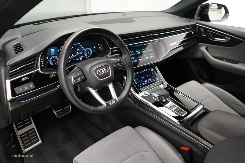 Audi Q8 4M 9