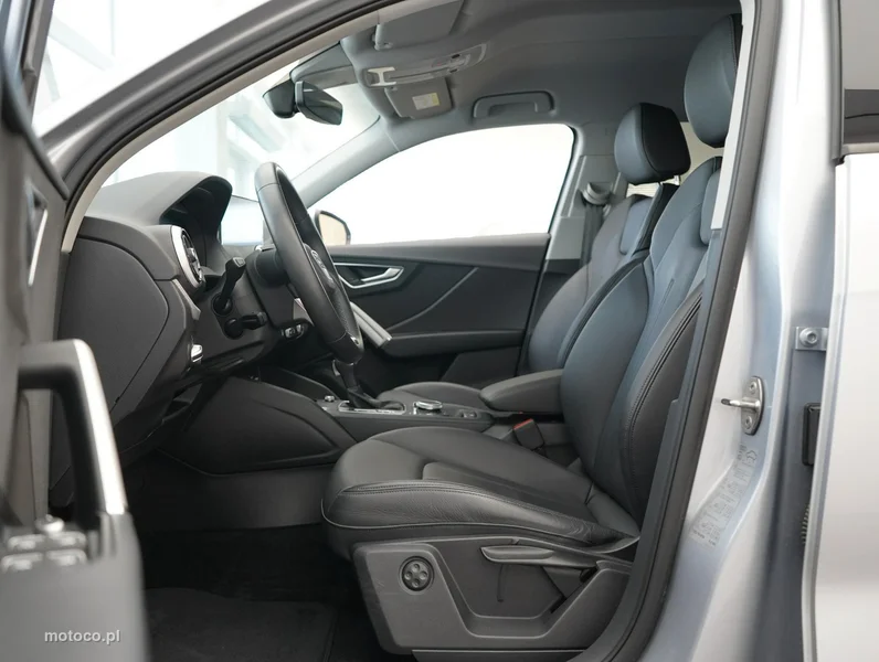 Audi Q2 13