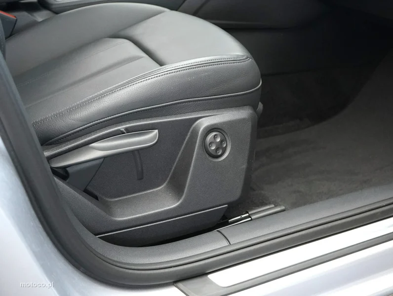 Audi Q2 28