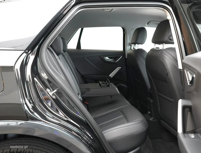 Audi Q2 28
