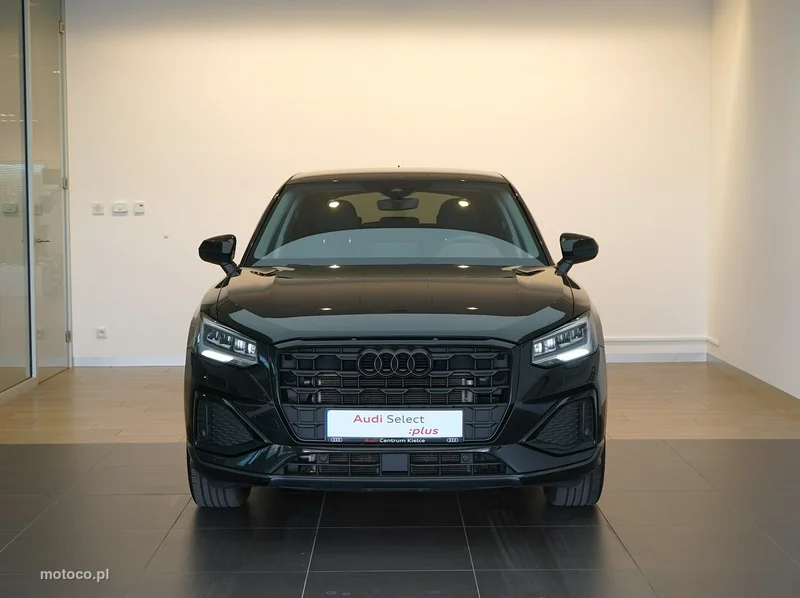 Audi Q2 6
