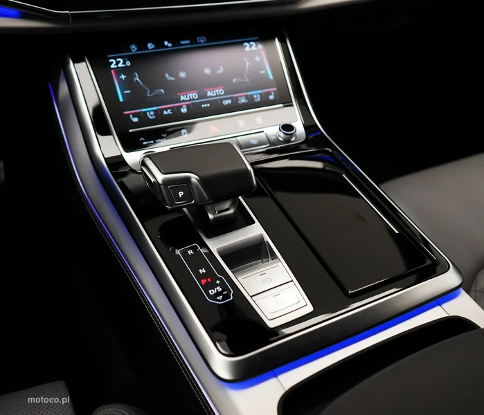 Audi Q7 4M 26