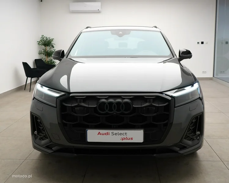 Audi Q7 4M 6