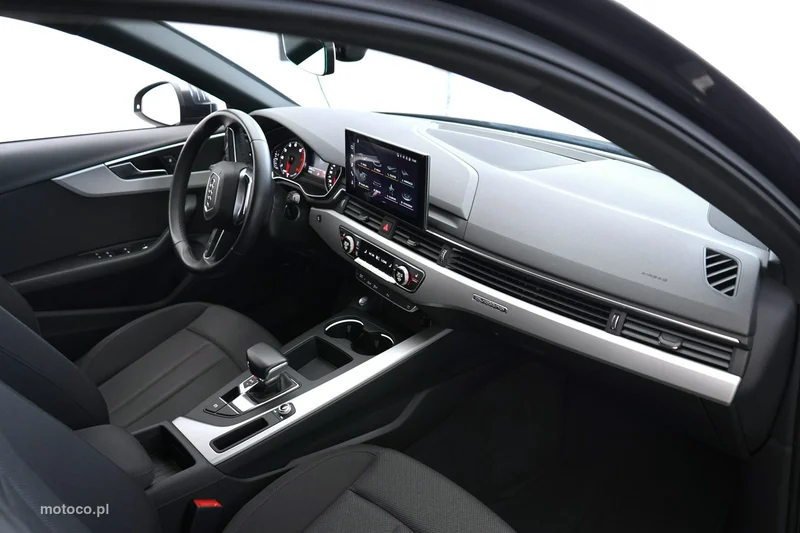 Audi A4 B9 36