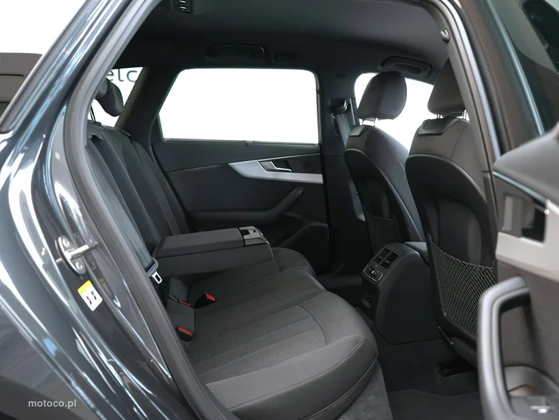 Audi A4 B9 38