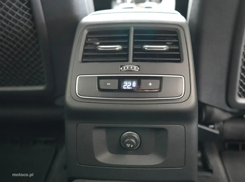 Audi A4 B9 39