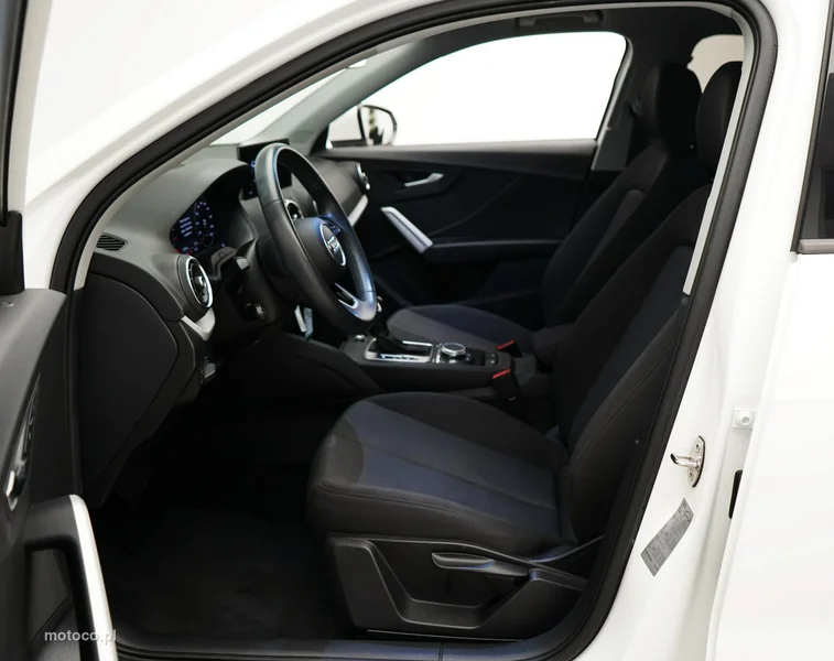 Audi Q2 17