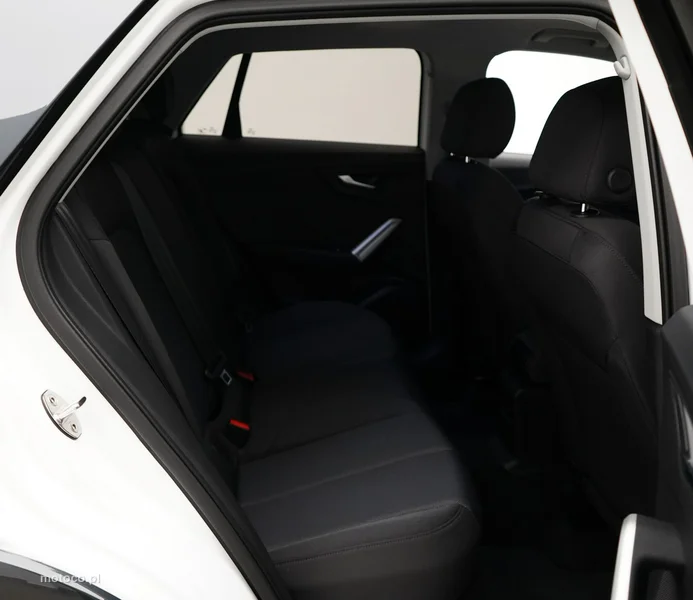 Audi Q2 21