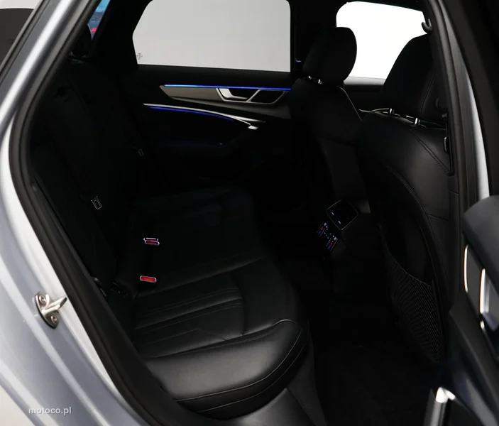 Audi A6 C8 23