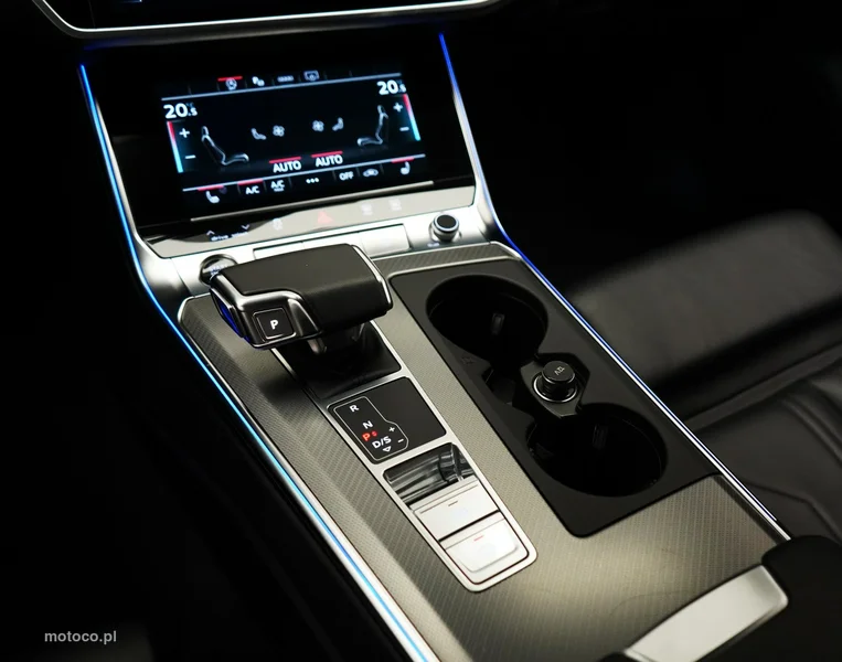 Audi A6 C8 29