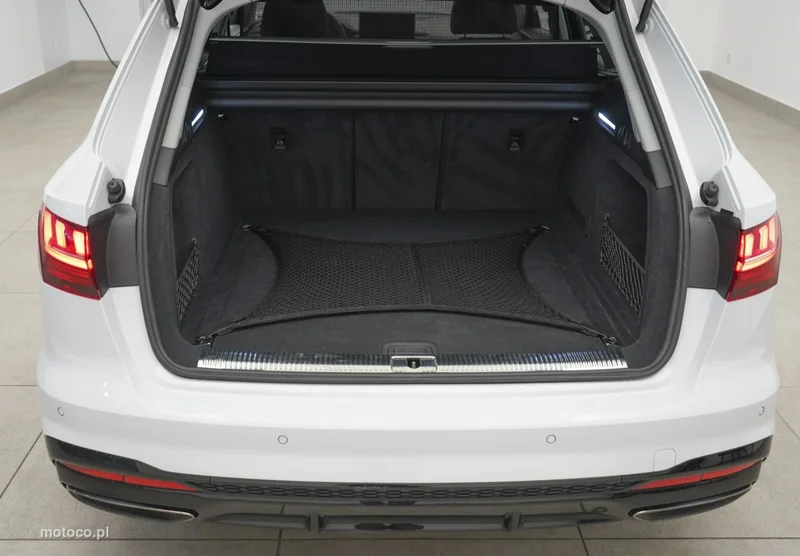 Audi A4 B9 11