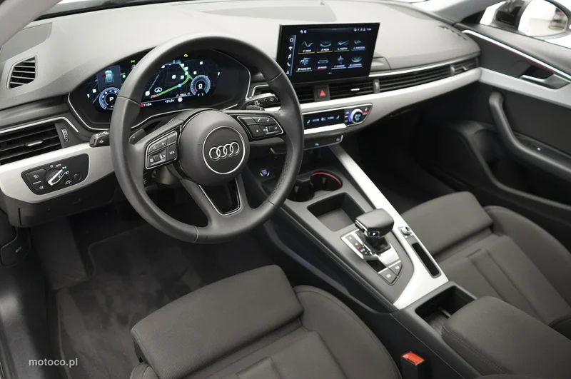 Audi A4 B9 16