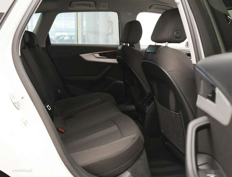 Audi A4 B9 23