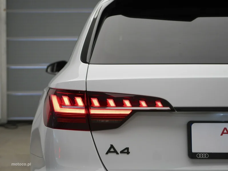Audi A4 B9 8