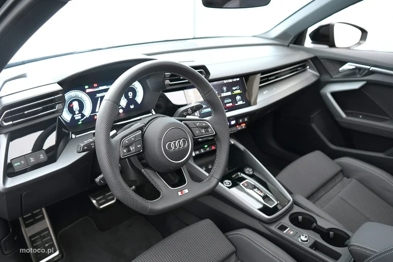 Audi A3 8Y 11
