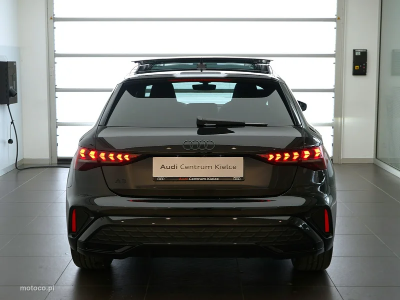 Audi A3 8Y 3
