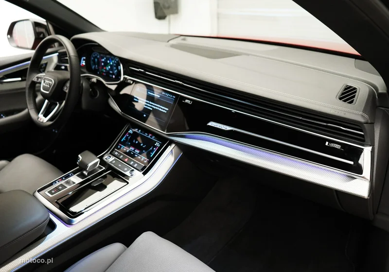Audi Q8 4M 17