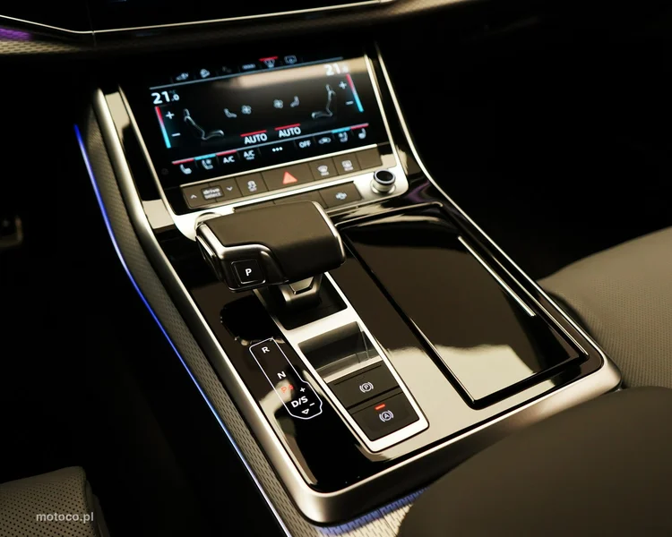 Audi Q8 4M 29