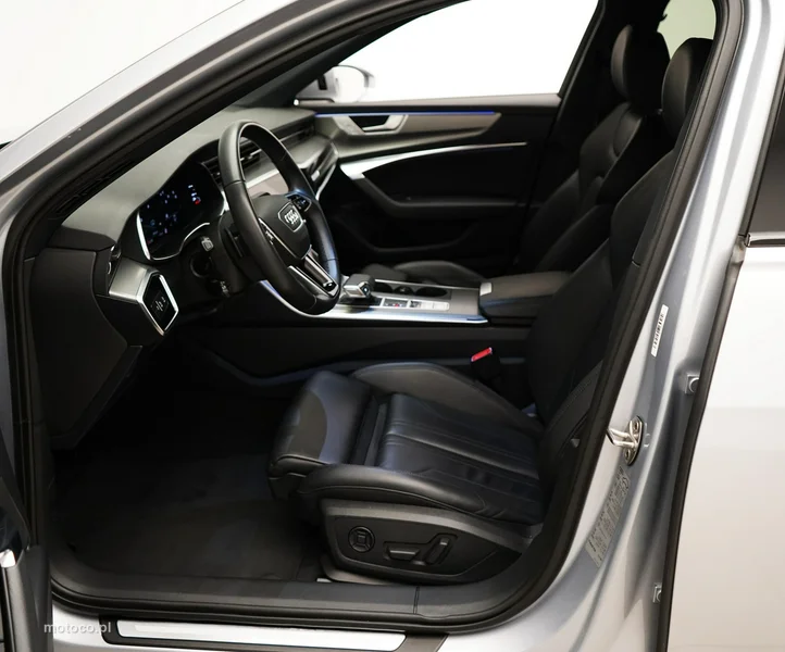 Audi A6 C8 13
