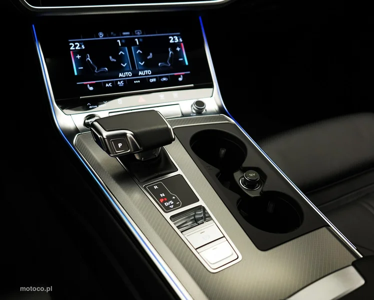 Audi A6 C8 29