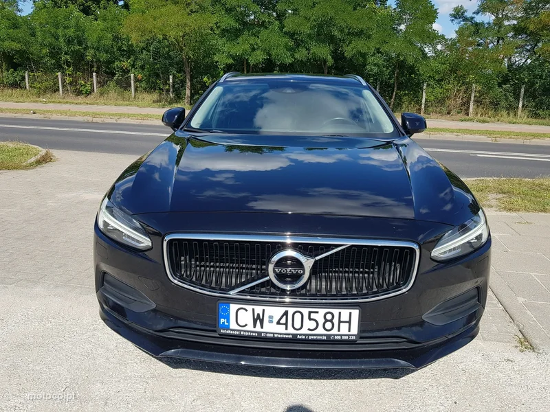 Volvo V90 2