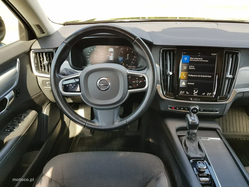 Volvo V90 13