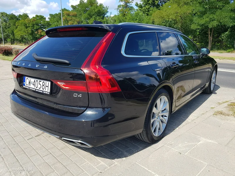 Volvo V90 5