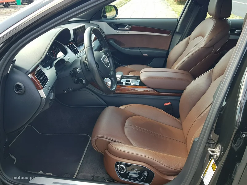 Audi A8 D4 8