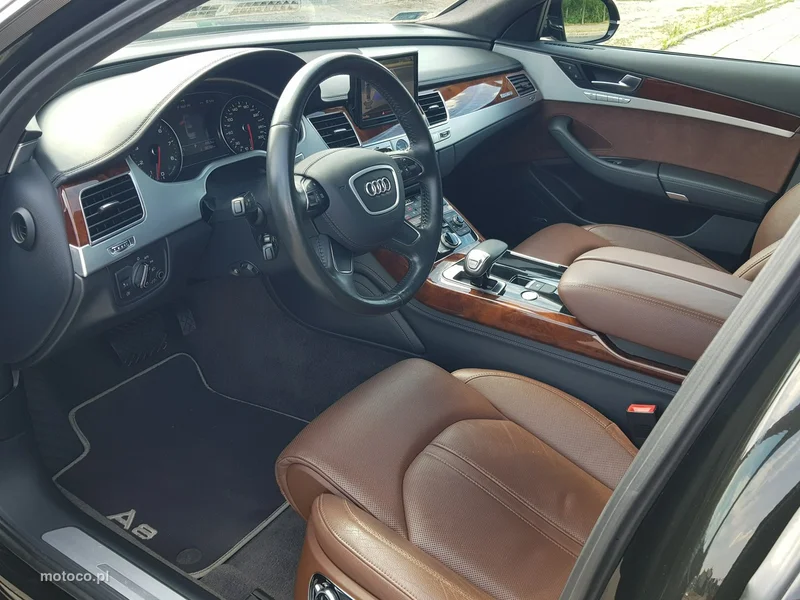 Audi A8 D4 9