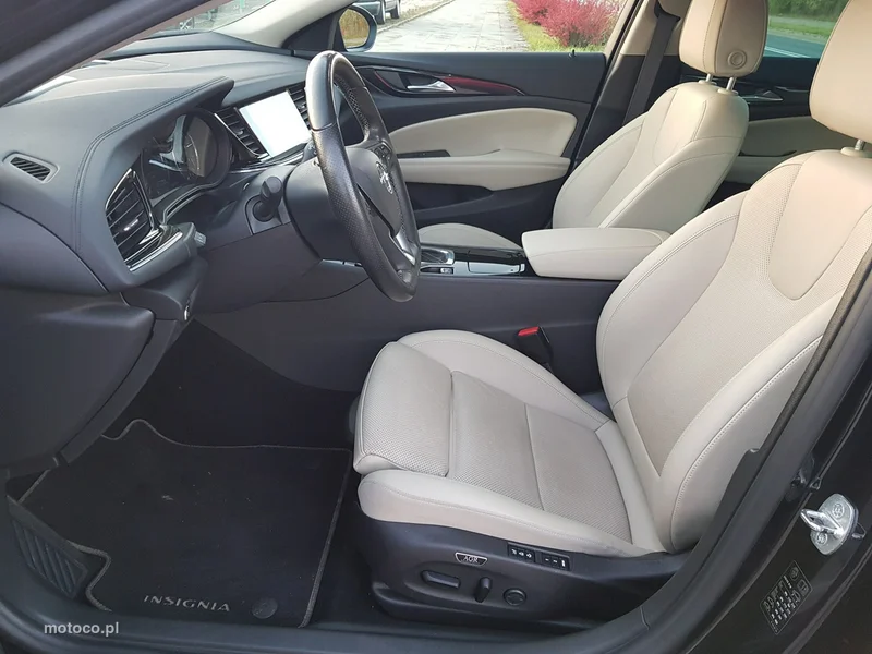 Opel Insignia B 9