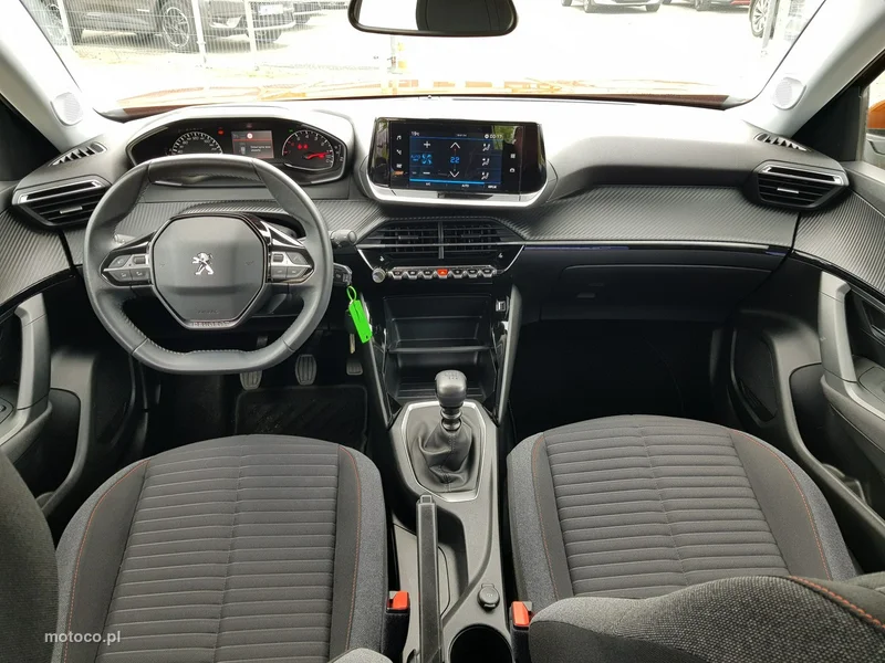 Peugeot 2008 12