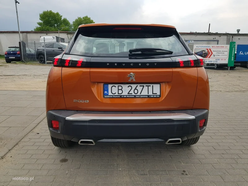 Peugeot 2008 6