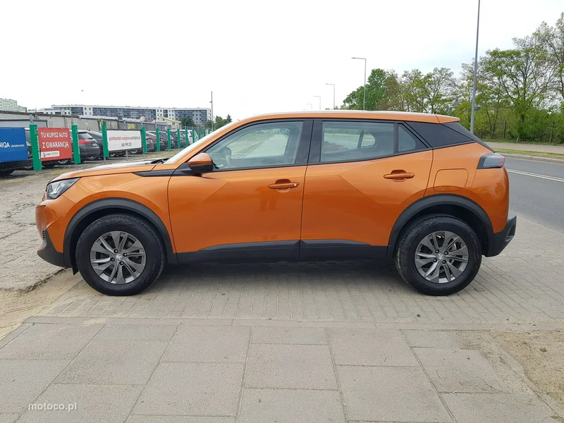 Peugeot 2008 8