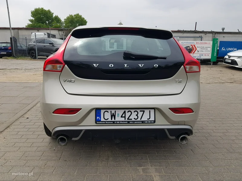 Volvo V40 6