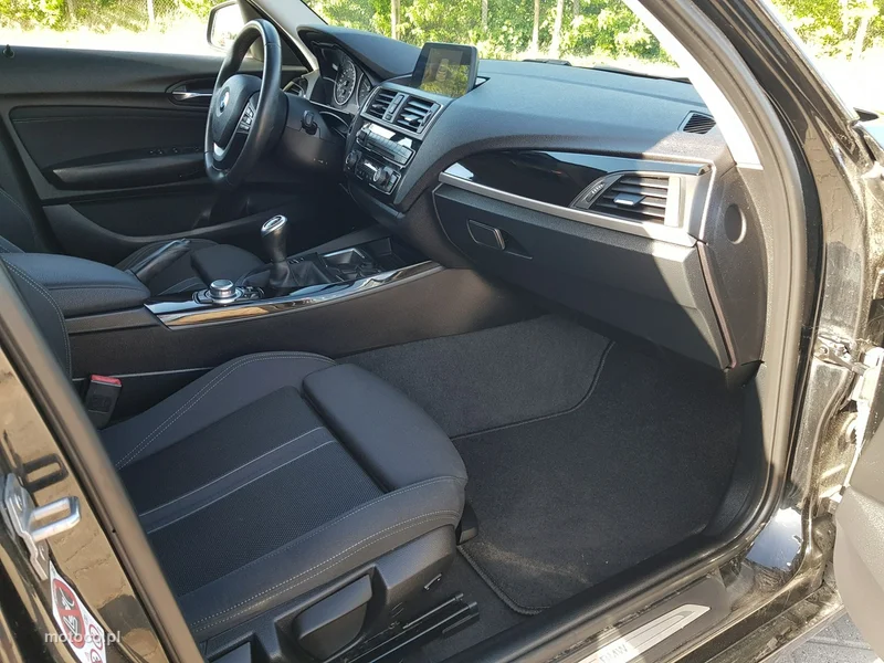 BMW Seria 1 F20 118 17