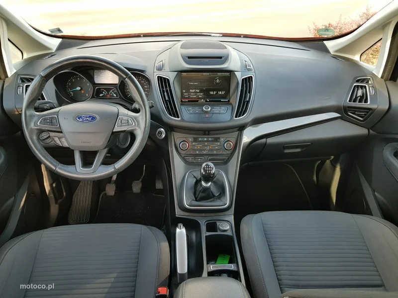 Ford C-Max II 12
