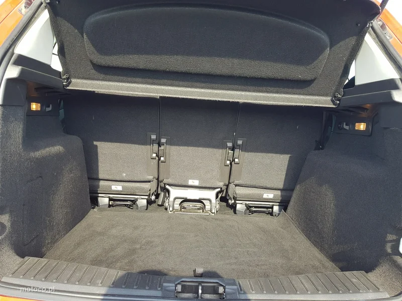Ford C-Max II 14