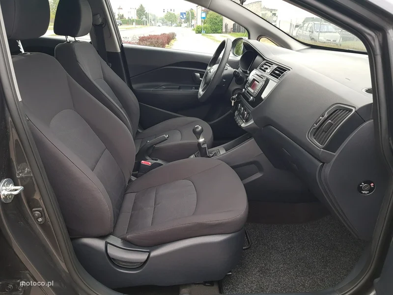Kia Rio 16