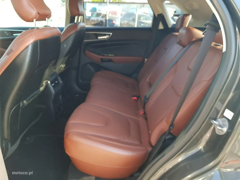 Ford Edge 12