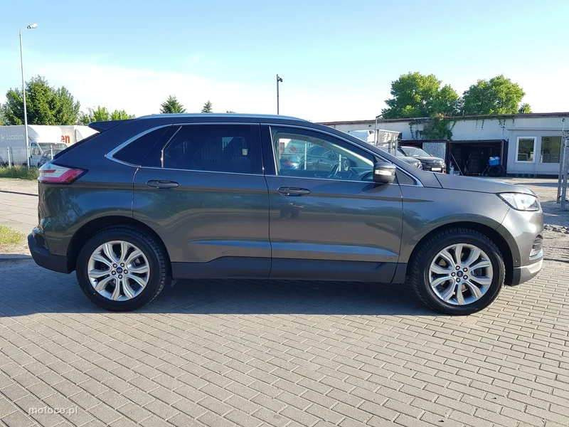 Ford Edge 4
