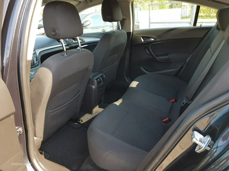Opel Insignia A 11