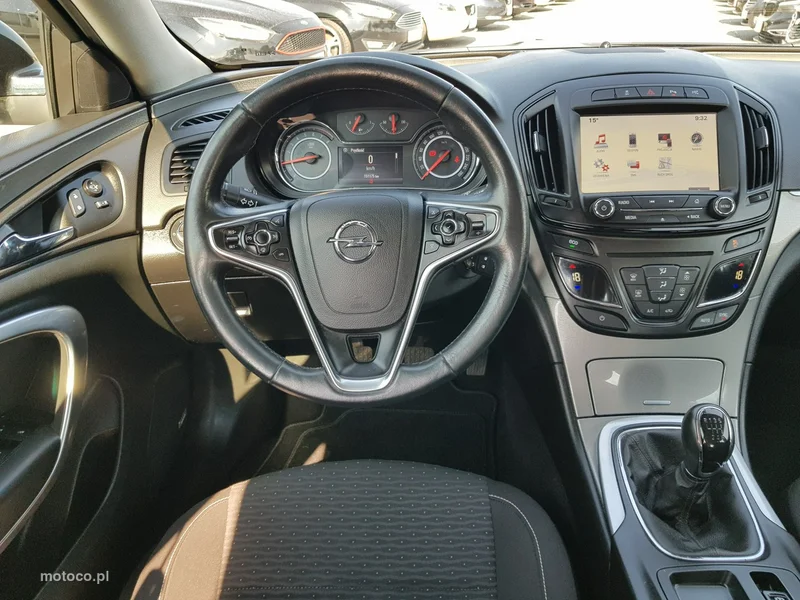 Opel Insignia A 13