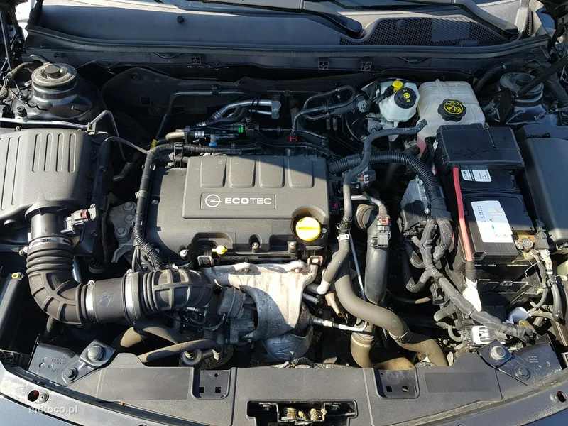 Opel Insignia A 21